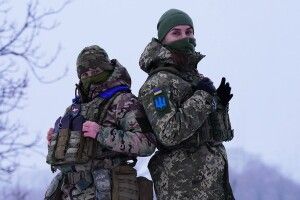 Жінки-воїни волинської «Князівської» бригади підкорюють новітню зброю