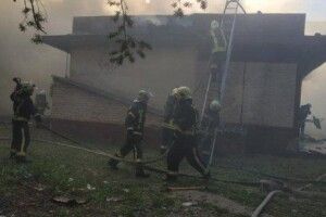 У Луцьку горіло кафе: повідомили причину пожежі (Фото)