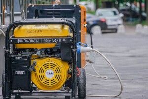 Лише 3 будинки на все місто: куди зник попит на генератори в Луцьку