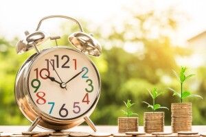До кінця року долар може подорожчати до 30 гривень