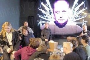 Вбивство Владлена Татарського: на росії заявили про затримання 26-річної дівчини