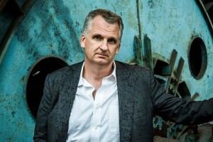 Відомий історик зі США Снайдер зібрав мільйон доларів на ППО для чотирьох областей України
