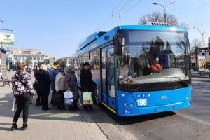 У Рівному вирішили скасувати обмеження на рух громадського транспорту