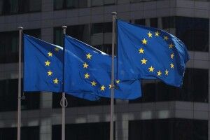 З 1 березня в Євросоюз не пускатимуть тих, хто не вакцинувався від коронавірусу