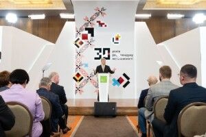 Порошенко закликав до об’єднання антипутінські сили в Україні