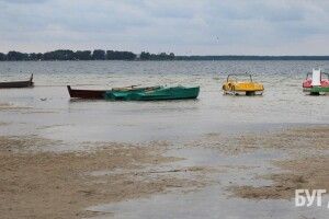 В прибережній смузі озера Світязь екологи виявили  вигрібні ями