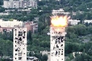 Poseidon – Himars – бавовна в Донецьку: Порошенко показав, як ЗСУ знищили ворожу техніку