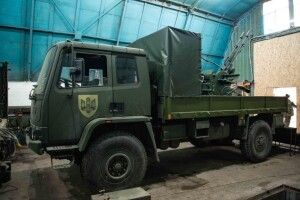 «Мисливцям за «шахедами» сподобається – Порошенко показав, як британський DAF перетворюють на мобільний зенітний комплекс