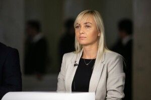 Депутатка «Голосу» написала заяву до Генпрокуратури: «фармацевтична мафія» грозилася «бошки відбивати»...