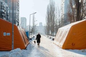 У Луцьку поліцейські допомогли чоловіку знайти прихисток у морозну ніч