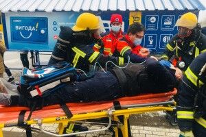 У Нововолинську «рятували» «Епіцентр»