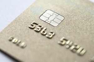 Невідомі заохотили рівнянку змінити ліміт на картці 