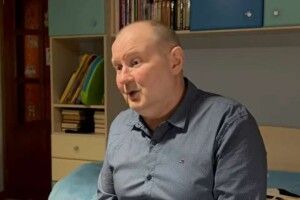 Екссуддя Чаус розповів, як викрадачі змушували обмовляти Порошенка та Бурбу 