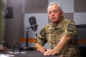 «Двадцять тисяч лопат пів мільйонну армію не врятує»