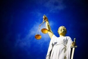 Набув чинності закон про запуск Антикорупційного суду. Що це і як буде працювати? 