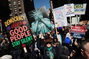 No Kings: на протести проти Трампа вийшло понад 8 мільйонів людей