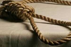 На Рівненщині знайшли повішеним 19-річного хлопця