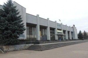 Чи віддасть Фірташ Рівному Палац культури?