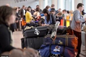 Понад три мільйони українців постійно працюють за кордоном