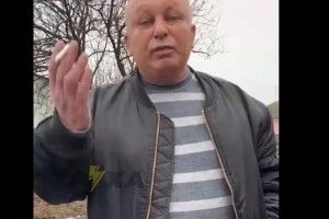 Кашляв у салоні: таксист висадив пасажирку на половині шляху через прохання вдягнути маску 