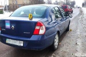 На Рівненщині під колеса автівки потрапив 75-річний чоловік