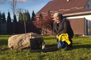 На Волині відкрили сквер на честь загиблого військового Вячеслава Зенца