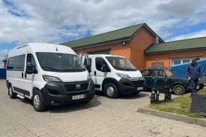 Громада на Волині отримала два нових автомобілі від німецьких партнерів