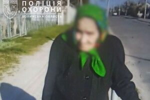 Допомогли дістатися додому: волинські поліцейські врятували дезорієнтовану пенсіонерку