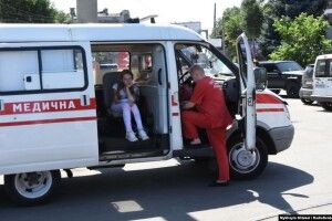 Під наглядом медиків перебувають 8 постраждалих під час пожежі в «Токіо-Стар» 