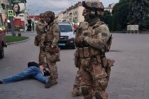 Нападників у Луцьку й Полтаві та київських мінерів затримували понад півтори тисячі поліцейських