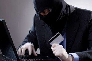 Як вберегтися від шахраїв: поради поліції 