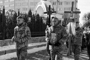 У Луцьку провели в останню дорогу двох Героїв – Олександра Ференца та Віктора Іваницького 