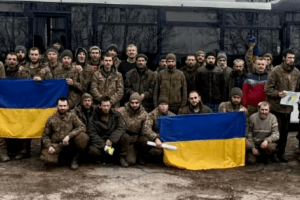 Троє захисників України з Рівненщини повернулися додому з російського полону