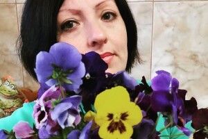 Маневичанка створює ляльки: кумедні звірята та панянки