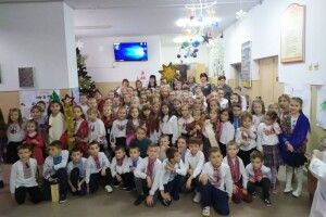 Боратинські школярі влаштували «Новорічний калейдоскоп»