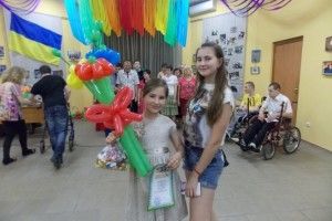 Юні ковельчани «малювали світ своїми кольорами»