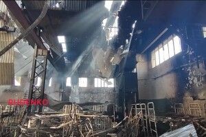 «Жахливий злочин РФ». Що стоїть за масовим вбивством полонених азовців в Оленівці та публікацією відео з тортурами військового ЗСУ 