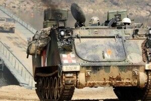 Нацгвардія США розповіла, через скільки зможе передати Україні БТР М113