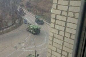 У Бердянськ зайшли окупаційні війська (Відео)