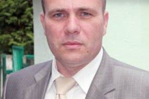 НЕ БУДЬ БАЙДУЖИМ — ДАЙ СКОРІШЕ РУКУ УКРАЇНІ!