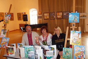 ЯНГОЛИ, МАГИ І… ВОЛИНСЬКІ ДЕРУНИ