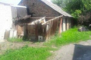 У Луцьку муніципали демонтували незаконні тимчасові споруди (фото)