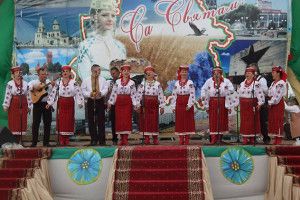 На Любешівщині звітують аматорські колективи (фото)