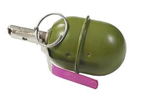 КОМУ ГРАНАТУ?