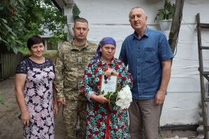 Військовий з Волині, який повернувся з полону, отримав відзнаку від Головнокомандувача