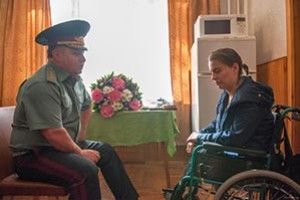 ВТРАТИЛА НОГИ, ТА НЕ ОПУСТИЛА РУКИ