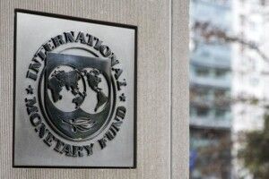 Україна одержала чергові 1,9 мільярда доларів від МВФ