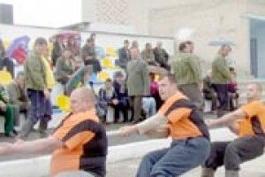 ЗДОРОВ’Я І СИЛУ ШУКАЙТЕ НА СТАДІОНАХ