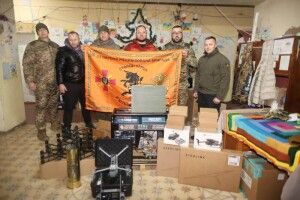 Мер громади з Волині з ветеранами війни вкотре доставили допомогу в зону бойових дій (Фото)