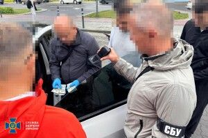 У Луцьку судитимуть лікаря-шахрая